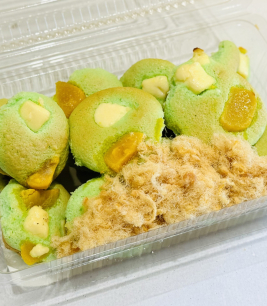 TRỨNG MUỐI LÁ DỨA, PHÔ MAI, CHÀ BÔNG ( HỘP 10 CÁI )